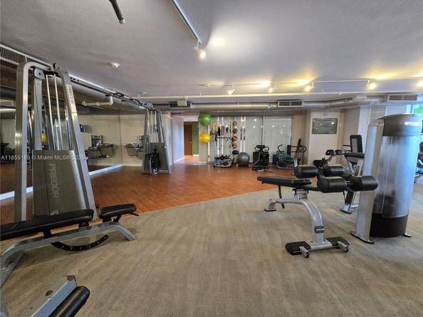 2641 N Flamingo Rd 2601N, Sunrise FL 33323