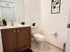 11605 NW 89th St 220, Doral FL 33178
