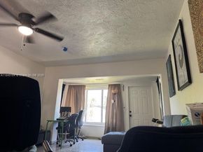 204 SW 7th Ave, Hallandale Beach FL 33009