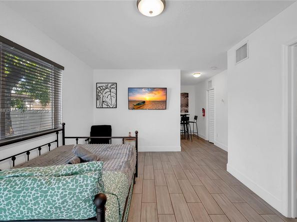 3181 NW 5th Ave, Miami FL 33127