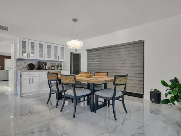 1501 Algardi Ave, Coral Gables FL 33146