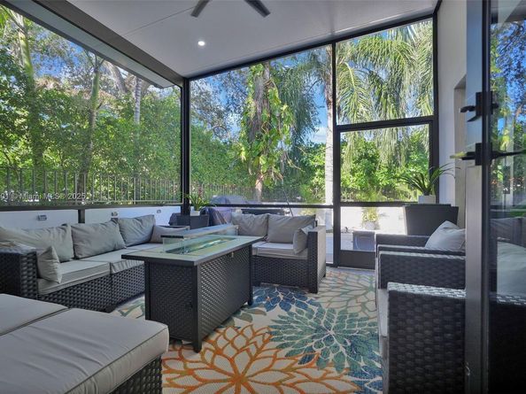 1501 Algardi Ave, Coral Gables FL 33146