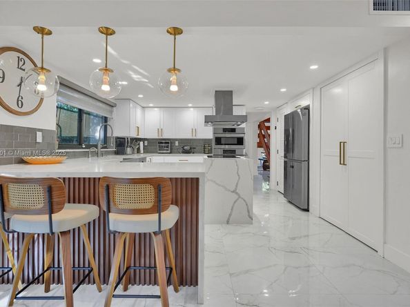 1501 Algardi Ave, Coral Gables FL 33146