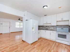 6595 SW 31st St, Miami FL 33155