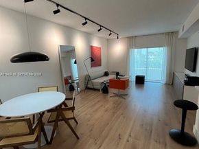 50 Menores Ave 408, Coral Gables FL 33134