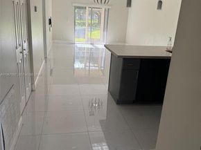 9863 Three Lakes Cir, Boca Raton FL 33428