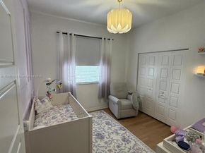 706 NE 191st Ter, Miami FL 33179