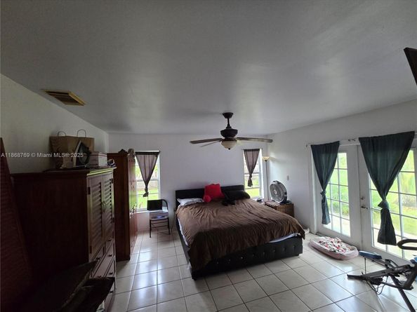 1510 NW 17th St, Homestead FL 33030