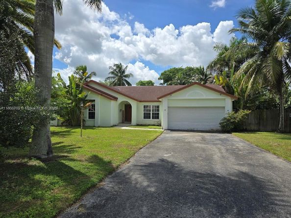 1510 NW 17th St, Homestead FL 33030
