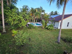 1510 NW 17th St, Homestead FL 33030