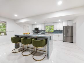 528 Sevilla Ave, Coral Gables FL 33134