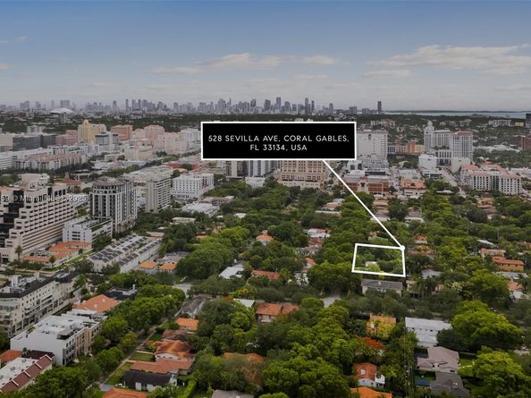 528 Sevilla Ave, Coral Gables FL 33134