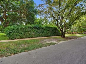 528 Sevilla Ave, Coral Gables FL 33134