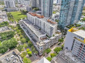 3250 NE 1st Ave 1120, Miami FL 33137