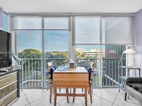 3850 Washington St 409, Hollywood FL 33021