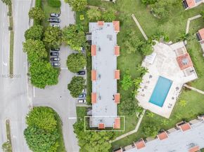 20801 San Simeon Way 105, Miami FL 33179