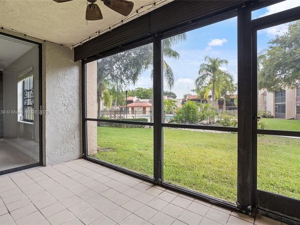 20801 San Simeon Way 105, Miami FL 33179