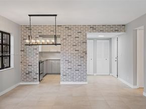 20801 San Simeon Way 105, Miami FL 33179