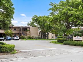 20801 San Simeon Way 105, Miami FL 33179