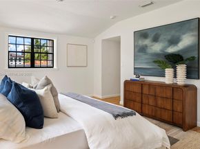 3500 Flamingo Dr, Miami Beach FL 33140