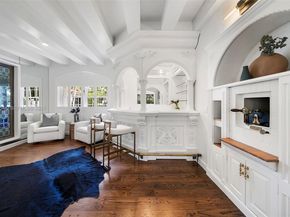 3500 Flamingo Dr, Miami Beach FL 33140