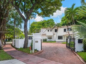 3500 Flamingo Dr, Miami Beach FL 33140
