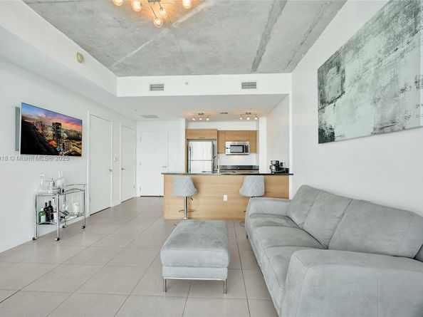 3301 NE 1st Ave H2205, Miami FL 33137