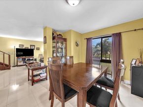 5287 NW 193rd Ln, Miami Gardens FL 33055