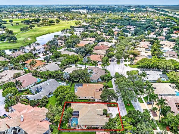 1775 W Eagle Trace Blvd W, Coral Springs FL 33071