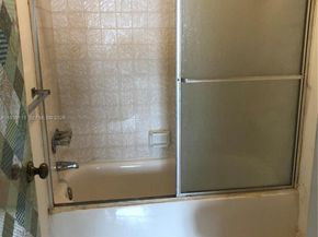 Undisclosed Address #A11939111, Aventura FL 33160