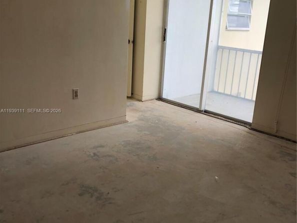 Undisclosed Address #A11939111, Aventura FL 33160