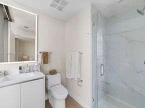 700 NE 24th St 5207, Miami FL 33137