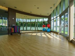 700 NE 24th St 5207, Miami FL 33137