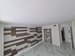 16410 Miami Dr 304, North Miami Beach FL 33162