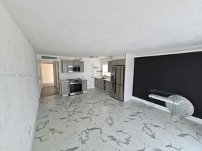 16410 Miami Dr 304, North Miami Beach FL 33162