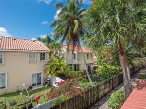 3212 Arbor Ln 2407, Hollywood FL 33021