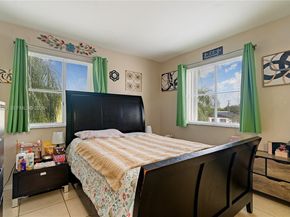 19620 SW 103rd Ct 11, Cutler Bay FL 33157