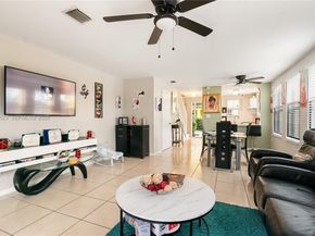 19620 SW 103rd Ct 11, Cutler Bay FL 33157