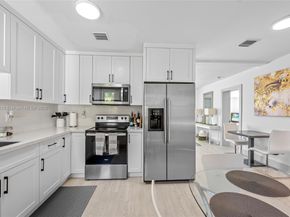 1063 NW 145th St, Miami FL 33168