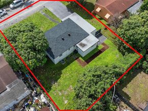 1063 NW 145th St, Miami FL 33168