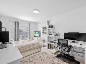 1063 NW 145th St, Miami FL 33168