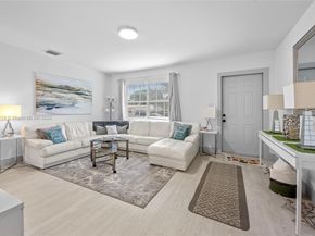 1063 NW 145th St, Miami FL 33168