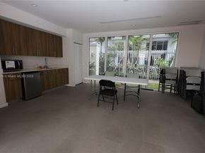 269 NW 7th St 117, Miami FL 33136