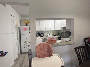 721 Sunny Pine Way C2, Green Acres FL 33415