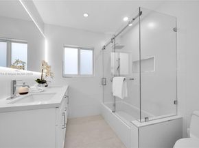 840 Algeria Ave, Coral Gables FL 33134