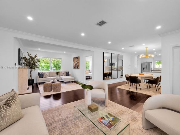 840 Algeria Ave, Coral Gables FL 33134