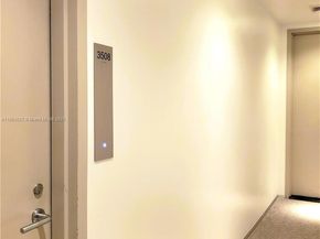 1040 Biscayne Blvd 3508, Miami FL 33132