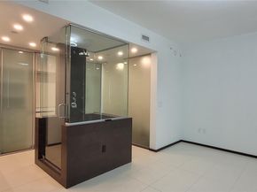 1040 Biscayne Blvd 3508, Miami FL 33132