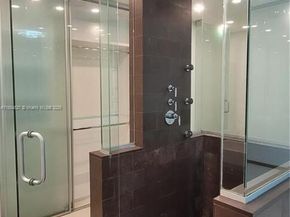 1040 Biscayne Blvd 3508, Miami FL 33132