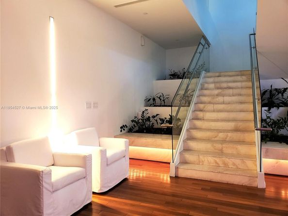 1040 Biscayne Blvd 3508, Miami FL 33132